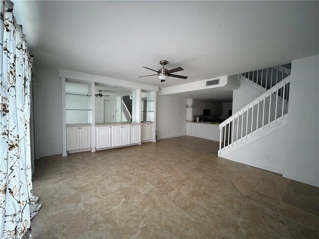 28262 Villagewalk Cir in Bonita Springs, FL - Building Photo - Building Photo