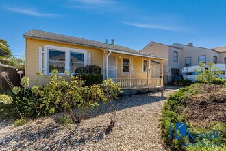 1035 Virginia St in Vallejo, CA - Building Photo - Building Photo