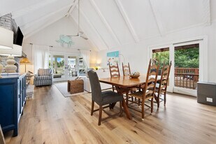 165 Pioneer Loop in Georgetown, SC - Building Photo