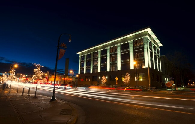 Buzza Lofts of Uptown