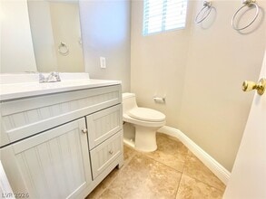 5388 Runningbrook Rd in Las Vegas, NV - Building Photo - Building Photo