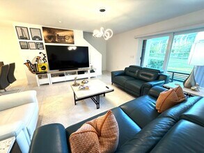 1880 Grantham Ct in Wellington, FL - Building Photo - Building Photo