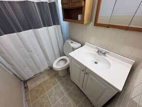 12211 Woodward Blvd in Garfield Heights, OH - Building Photo - Building Photo