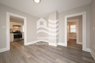 856 Broad St in Washington, PA - Building Photo - Building Photo