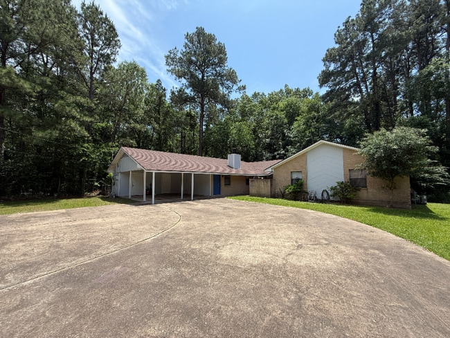 property at 225 Bluebird Ln
