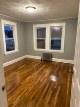553 Hyde Park Ave, Unit 2 in Boston, MA - Building Photo - Building Photo