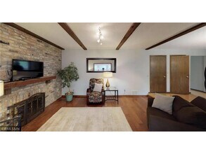 10301 Boundary Creek Terrace in Maple Grove, MN - Building Photo - Building Photo