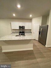 25 Cranston Ct in Falling Waters, WV - Building Photo - Building Photo