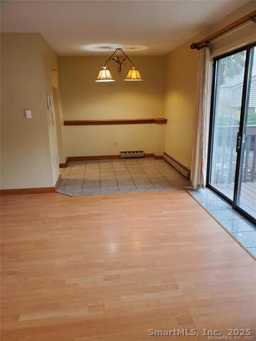 38 Padanaram Ave in Danbury, CT - Building Photo - Building Photo