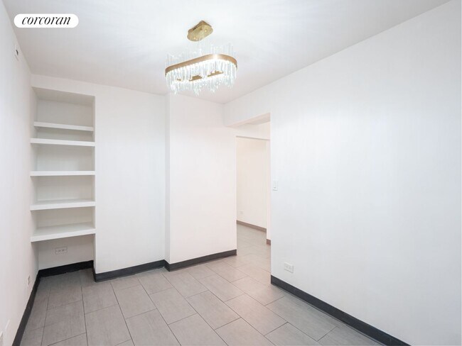 185 E 85th St in New York, NY - Building Photo - Building Photo