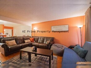 1701 W Tuckey Ln in Phoenix, AZ - Building Photo - Building Photo