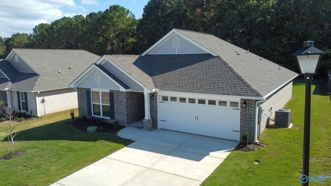 246 Poppy Trl in Meridianville, AL - Building Photo - Building Photo