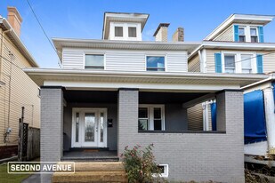 1418 Westfield St in Pittsburgh, PA - Building Photo