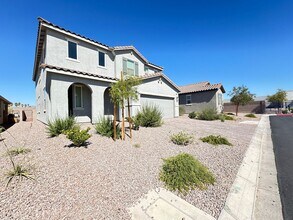 8611 Vermont Vis St in Las Vegas, NV - Building Photo - Building Photo