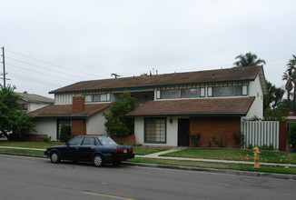 13532 Arizona St in Westminster, CA - Building Photo - Building Photo