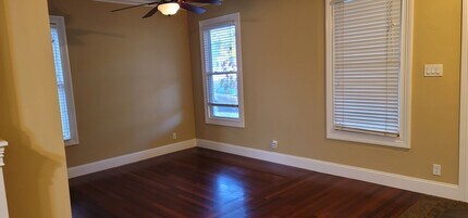 325 Berkeley Ave in Roseville, CA - Building Photo - Building Photo