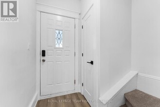 5 Gilchrist Ave in Ottawa, ON - Building Photo - Building Photo