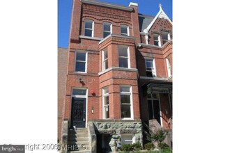 1502 17th St NW in Washington, DC - Foto de edificio - Building Photo