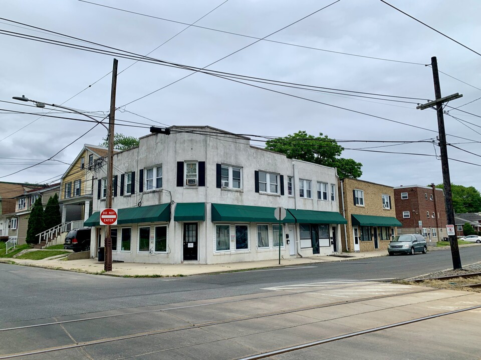 1109 Girard Ave in Collingdale, PA - Building Photo