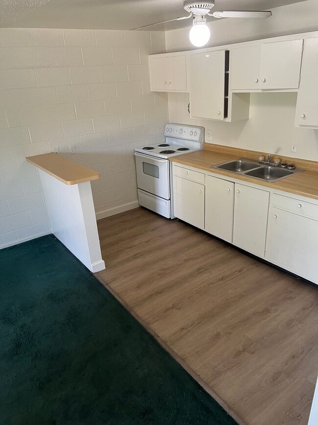 property at 3726 Hazelwood St