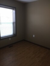 677 E Lincoln Rd in Alcoa, TN - Building Photo - Building Photo
