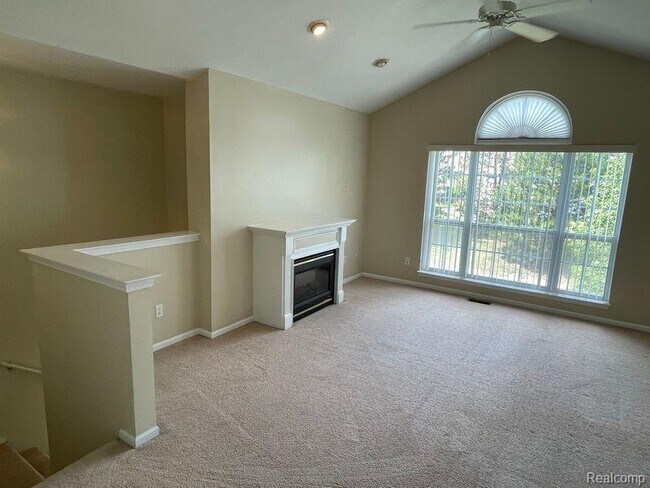 45538 Warwick Dr in Macomb, MI - Building Photo - Building Photo