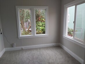 458 Taylor Ave in Alameda, CA - Building Photo - Building Photo