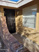 908 Destello Rd in El Paso, TX - Building Photo - Building Photo