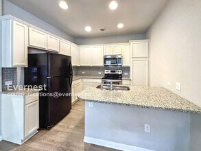 1701 Logan Dr in Round Rock, TX - Building Photo - Building Photo