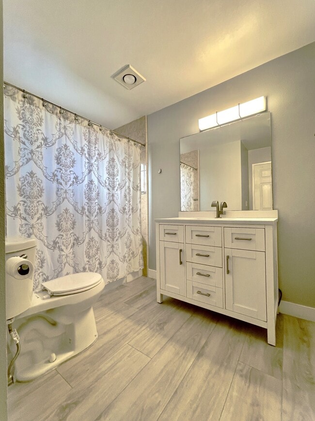 4920 W 141st St in Hawthorne, CA - Building Photo - Building Photo