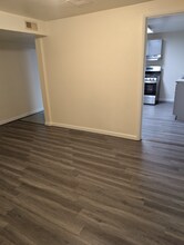 6930 Silverton Ave in Silverton, OH - Foto de edificio - Building Photo