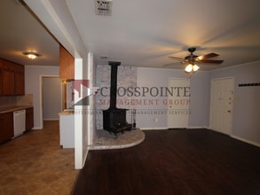 10704 County Rd 141 in Flint, TX - Building Photo - Building Photo