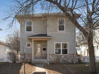 property at 5239 N Humboldt Ave