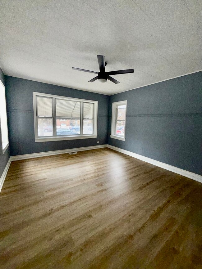 1741 N Mayfield Ave in Chicago, IL - Building Photo - Building Photo