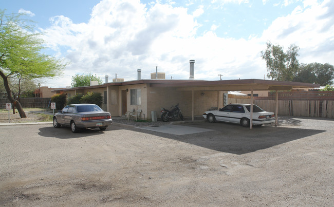 4230-4232 E Pima St in Tucson, AZ - Foto de edificio - Building Photo