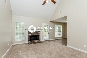 5789 Marbut Rd in Lithonia, GA - Building Photo - Building Photo