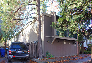 2620 Q St in Sacramento, CA - Building Photo - Building Photo