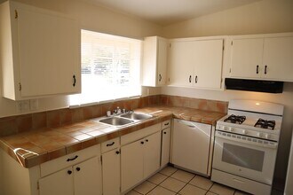 83 NE Martin Dr in Sierra Vista, AZ - Building Photo - Building Photo