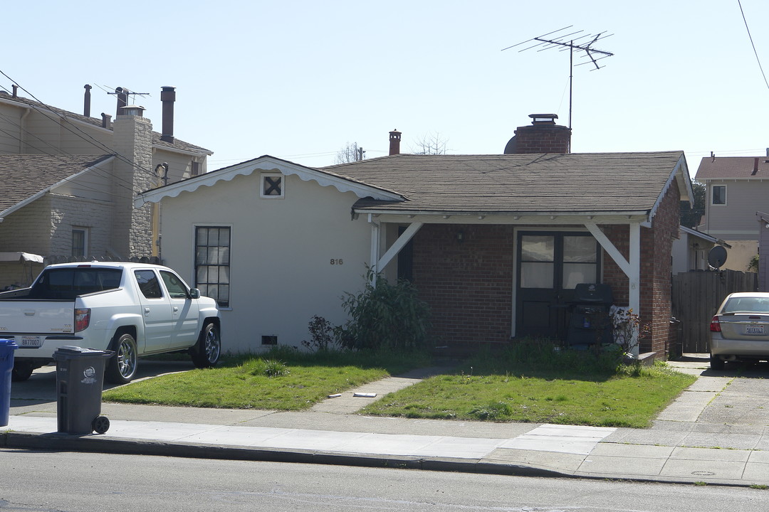 816 Lincoln Ave in Alameda, CA - Building Photo