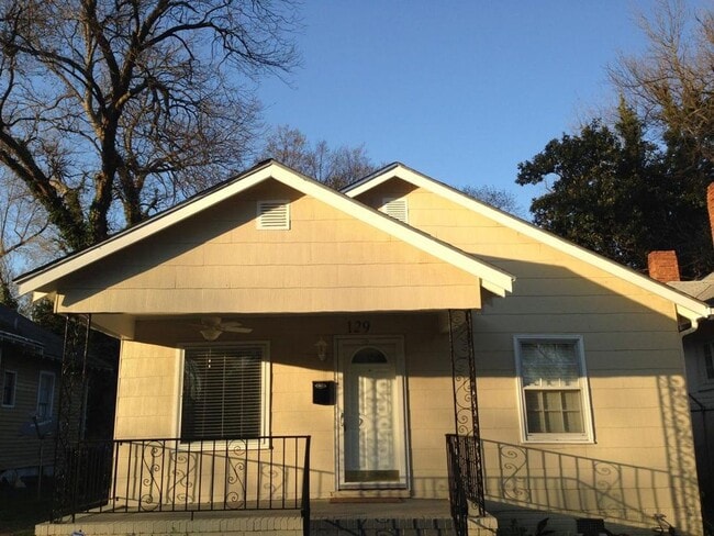 129 Greene St in Augusta, GA - Foto de edificio - Building Photo