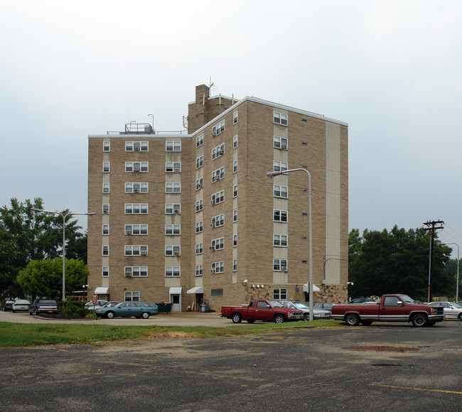 Wooster Towers in Clementon, NJ - Building Photo - Building Photo