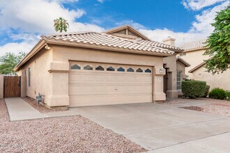 1004 W Beverly Ln in Phoenix, AZ - Building Photo - Building Photo