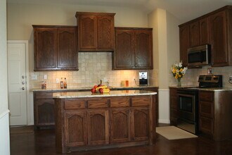 9816 Salem Way in Waco, TX - Building Photo - Building Photo