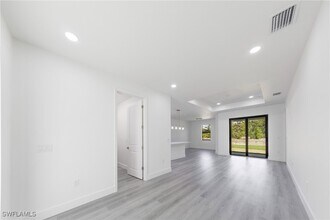 714 Anaconda Ave S in Lehigh Acres, FL - Building Photo - Building Photo