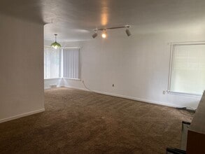 1040 NE Alfred Ln in Pullman, WA - Building Photo - Building Photo