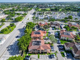 18206 Mediterranean Blvd, Unit 5-21 in Hialeah, FL - Building Photo