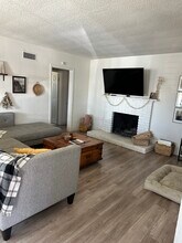 416 Lightcap St in Lancaster, CA - Building Photo - Building Photo