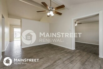 1205 Windy Hill Dr in Brandon, FL - Building Photo - Building Photo