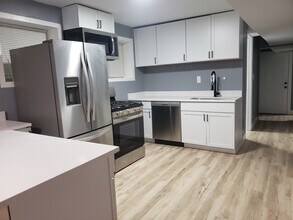 3307 W Beach Ave in Chicago, IL - Building Photo - Building Photo