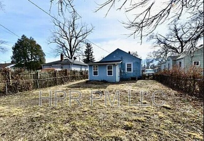 3910 E 34th St in Indianapolis, IN - Building Photo - Building Photo